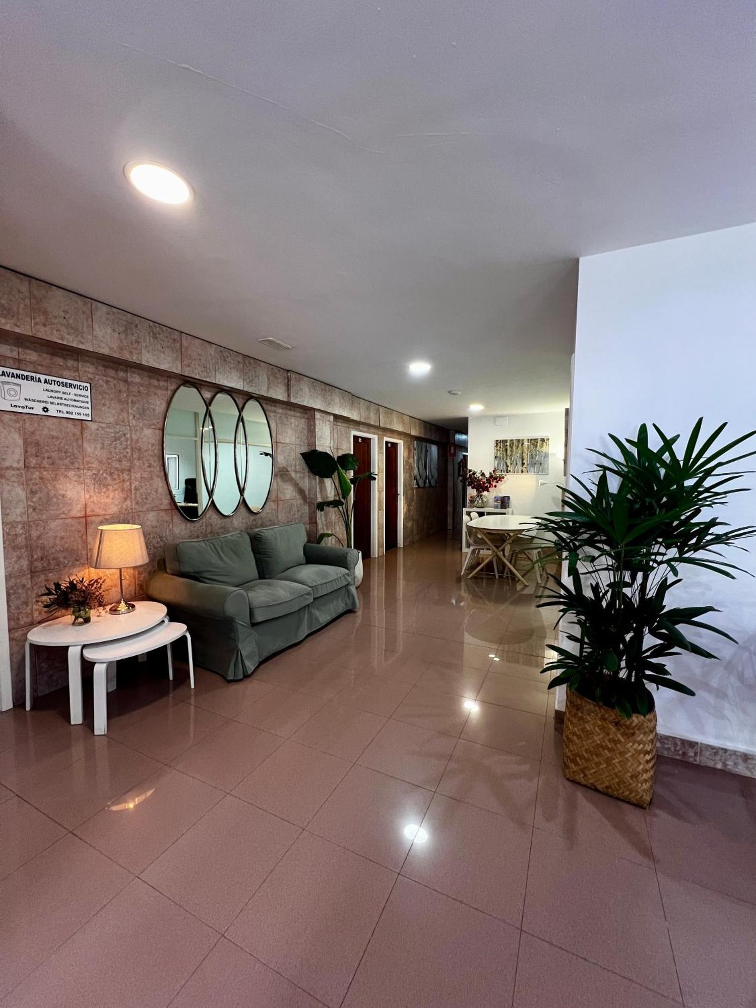 Hostal Residencia Cardona アレシフェ エクステリア 写真